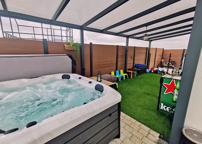 Chillhouse Spalona بيت للعطل *